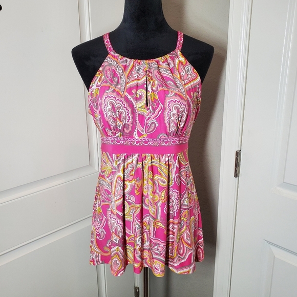 INC International Concepts Pink Paisley Print Embellished Top Size Medium NWOT - Picture 1 of 17